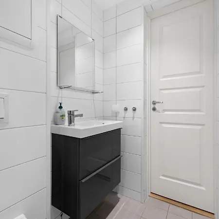 아파트 Behind Bryggen - Renovated - Budget Friendly 베르겐
