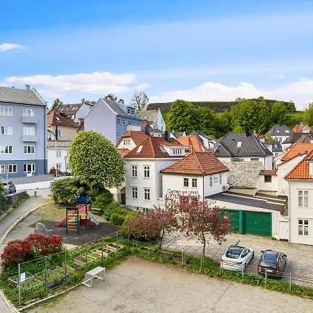 Behind Bryggen - Renovated - Budget Friendly * Bergen